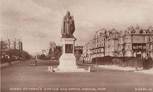 Hove Grand Avenue Queen Victoria Statue Royal Monument Sussex RPC Photo Postcard