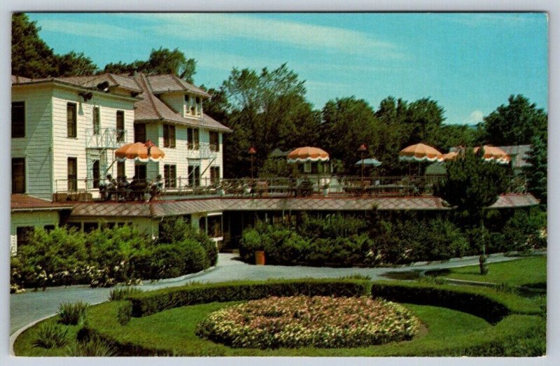 Sundeck & Patio, The Sugar Maples, Maplecrest-in-the-Catskills New York Postcard