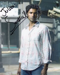 Sendhil Ramamurphy Heroes 10x8 In Person Hand Signed Photo