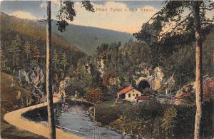 bg18689 sloup mMor Krasu Prvni tunel   czech republic