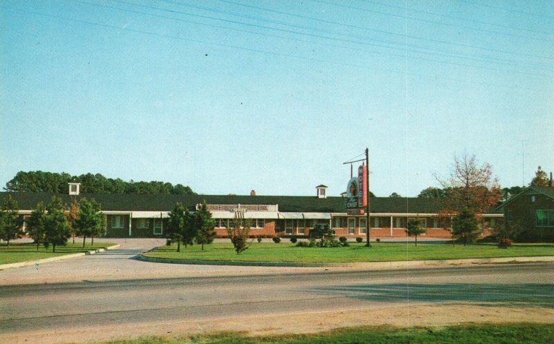 Vintage Postcard 1960's Chief Motel Rooms Restaurant Ahoskie North Carolina NC 