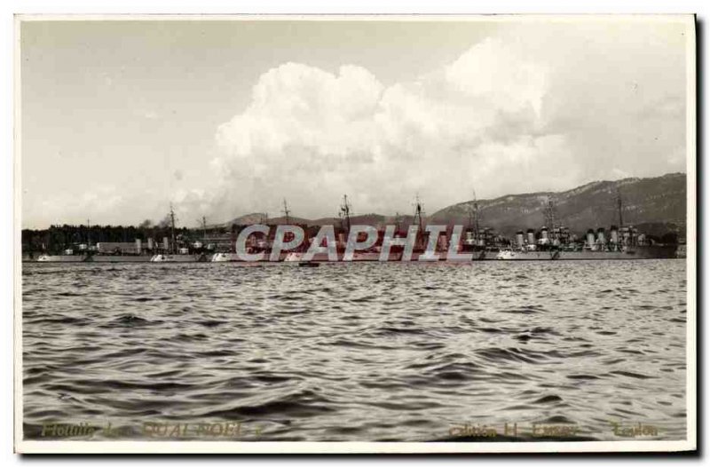 Postcard Modern Boat Flotilla War Quai Christmas