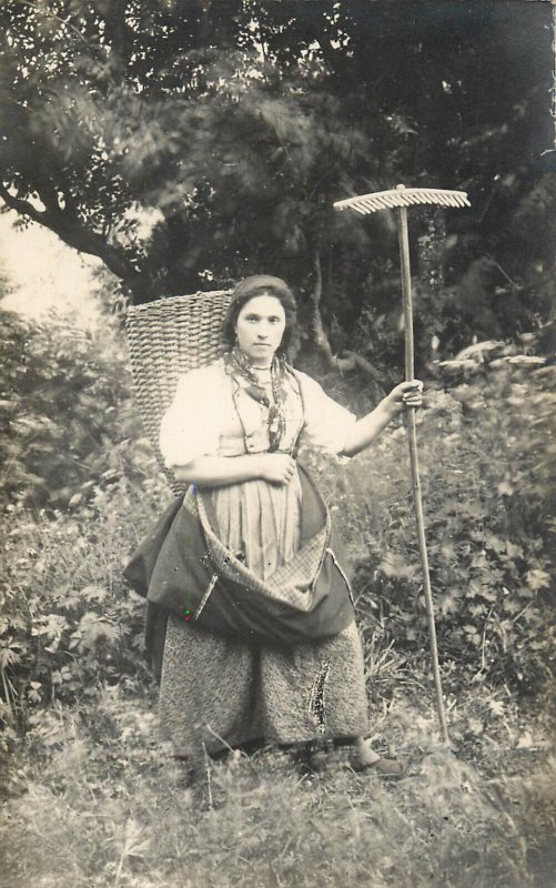 Folk type from Belluno Italy photo postcard