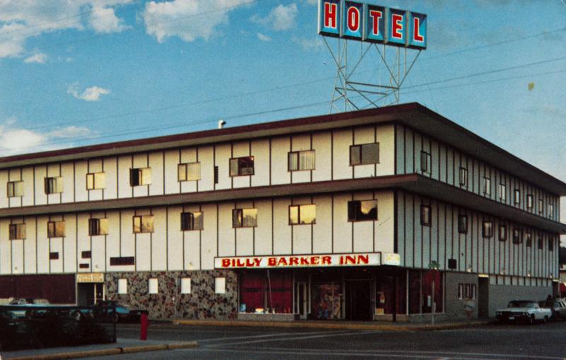 Billy Barker Inn Hotel Quesnel BC British Columbia Unused Vintage Postcard E14