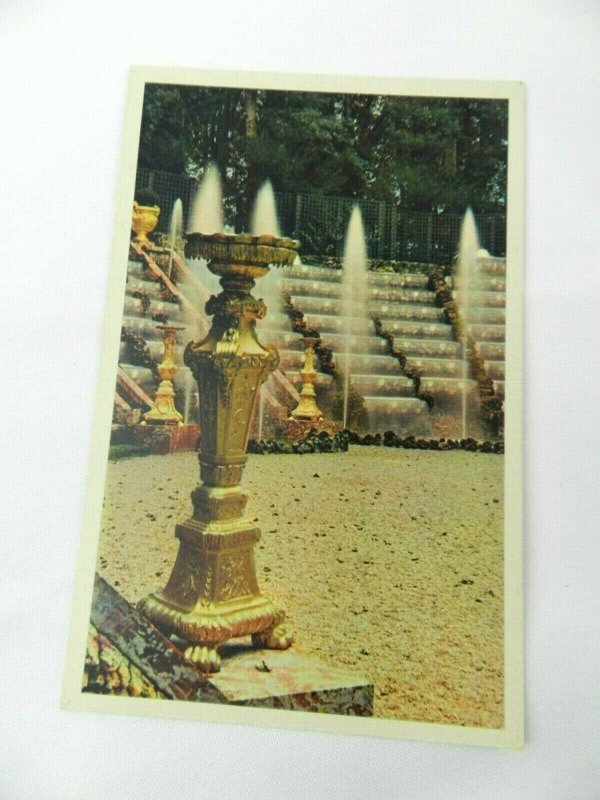 Vintage Postcard Parc du Chateau de Versailles Le Bosquet des Rocailles France