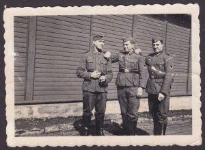 Original photo, WWII, Three German soldiers, Wehrmacht, Uniform