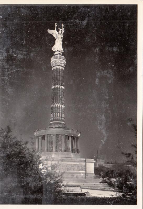 BF15386 berlin bei nacht siegessaule triumphal column  germany  front/back image