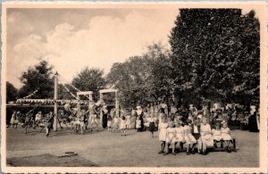 Belgium Ravels Vrouw van de Kempen School voor Zwakke Meisjes Postcard C137