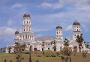 BT12044 abu bakar mosque jogor bahru         Malaysia