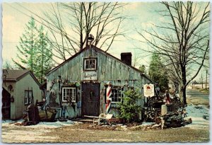 M-81128 Horse & Hound Country Store and Antique Shop South Salem New York