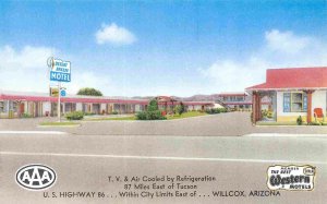 Desert Breeze Motel US 86 Willcox Arizona postcard
