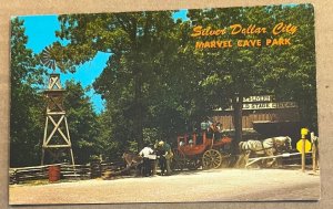 UNUSED POSTCARD - MARVEL CAVE PARK, SILVER DOLLAR CITY,NEAR BRANSON, MISSOURI