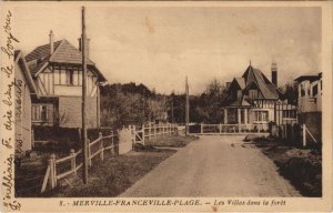 CPA MERVILLE-FRANCEVILLE-PLAGE Les Villas dans la Foret (1227373)