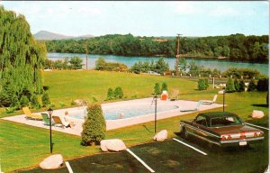 Holyoke, MA Massachusetts  RIVIERA MOTEL~POOL VIEW/Ned Abbott ROADSIDE  Postcard