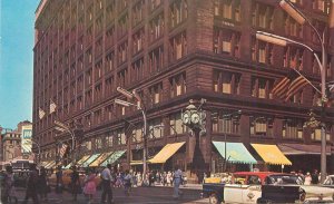 Postcard Illinois Chicago Marshall Field Company 1950s Colorpicture Cameo 23-139