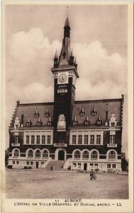 CPA ALBERT Hotel de Ville (18641)