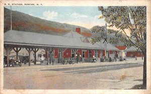 RR Station Roscoe, New York Postcard