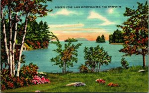 Robert's Cove Lake Winnipesaukee New Hampshire NH  Linen Postcard E7