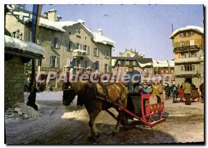 Postcard Modern Megeve Place Of I'Eglise And sleighs