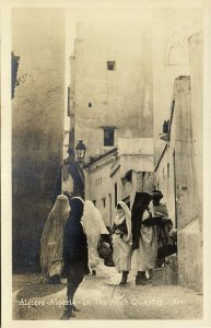 algeria, ALGIERS ALGER, Native Women in the Arab Quarter (1930s) RPPC Postcard
