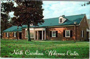 Postcard HOUSE SCENE Charlotte North Carolina NC AK0491