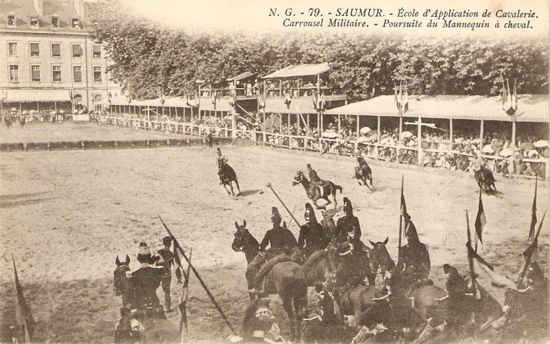 Ecole d'Aplication de Cavalerie. Carrousel Militaire Old vintage French Postca