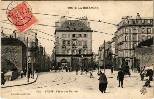 CPA Brest- Place des Portes FRANCE (1025686)