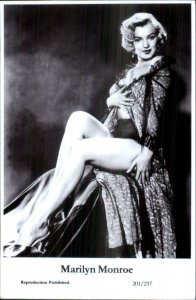 Actress Swiftsure 2000 Postcard MARILYN MONROE 201/237