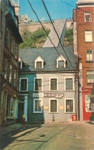 Quebec Canada Funicular Linking Lower to Upper Town Vintage Chrome Postcard