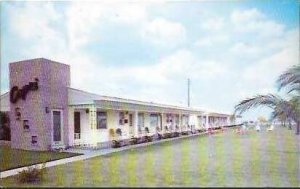 FL St Petersburg Capri Apartments