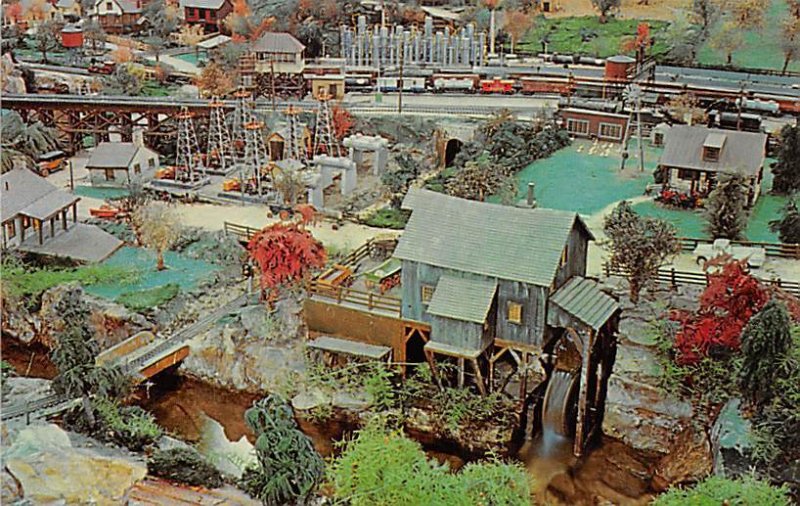 Roadside America, Indoor Miniature Village Shartlesville Pennsylvania, PA