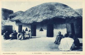 chad tchad, KOUSSERI, Natives in front of House (1920s) Postcard