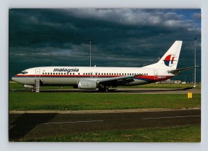 Aviation Postcard Malaysia Airlines Boeing B 737 4S3 Airplane A10