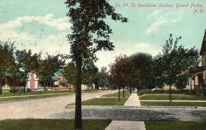 Vintage Postcard 1909 View St. Residence Section Grand Forks North Dakota N.D.