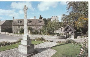 Gloucestershire Postcard - Miserden Village -  Ref V1186