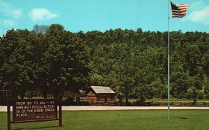 Vintage Postcard Abraham Lincoln's Boyhood Home Knob Creek Hodgenville Kentucky