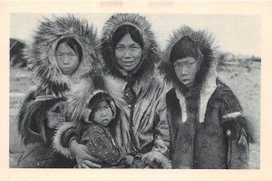Alaska Eskimo Woman W/ Children Photo Print Vintage Postcard U7366