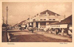 Bandoeng Bandung Indonesia Street Scene Business District Postcard AA69006