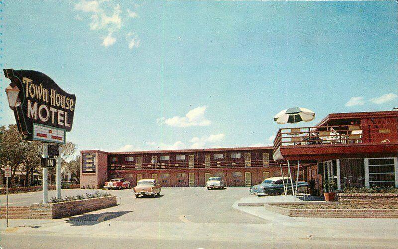 Amarillo Texas Autos 1965 Route 66 Town House Motel  Stryker Colorpicture 3359