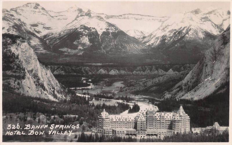 Banff Springs Hotel, Bow Valley, Banff, Alberta, Canada, Early Postcard, Unused