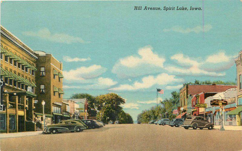 Autos Business District Hill Spirit Lake Iowa 1940s Flag Teich linen 7713