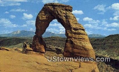 Delicate Arch - Arches National Monument, Utah