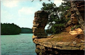 Wisconsin Upper Dells Chimney Rock