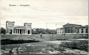 postcard Germany Munich Königsplatz