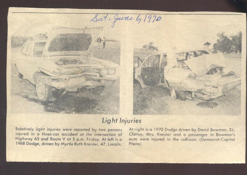 1970 SEDALIA MISSOURI CAR WRECK CARS VINTAGE NEWSPAPER ARTICLE DODGE