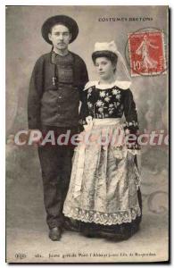 Postcard Ancient Britons Costumes Young Lad De Pont Abbe And Girl Rosporden