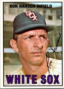 1967 Topps Baseball Card Ron Hansen Chicago White Sox sk1886