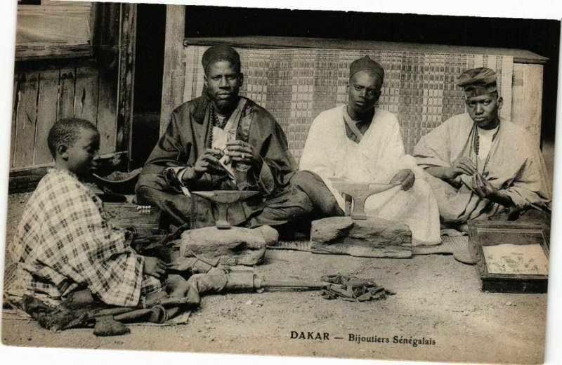 CPA AK Senegal-Dakar-Bijoutiers Sénégalais (235388)