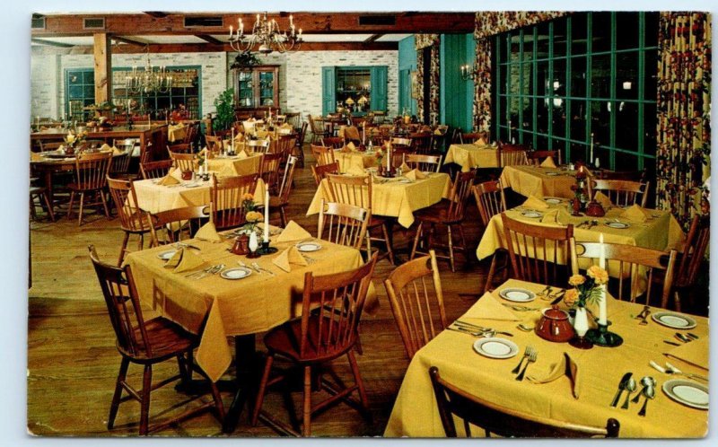 2 Postcards LAHASKA, Pennsylvania PA ~ Peddler's Village COCK 'N BULL RESTAURANT