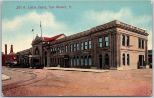 Union Depot Des Moines Iowa IA Street View Building Postcard